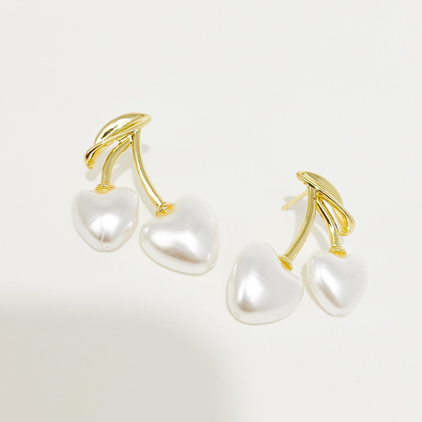 Arete Cerezas Perladas