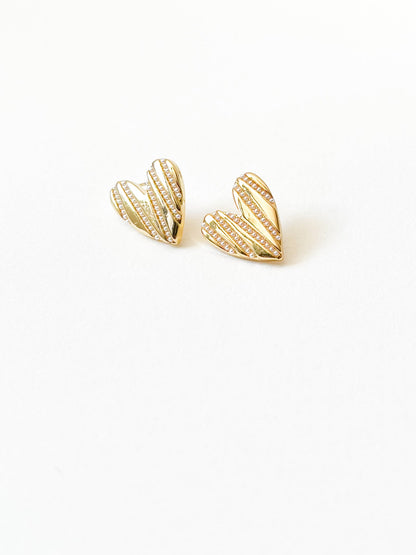 Arete Corazón Mini Perlas