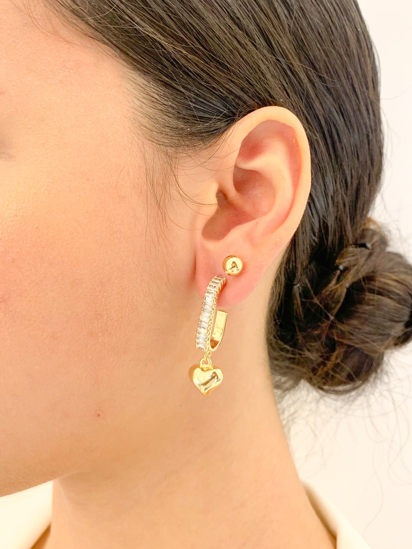 Arete Baguette Corazón Oro