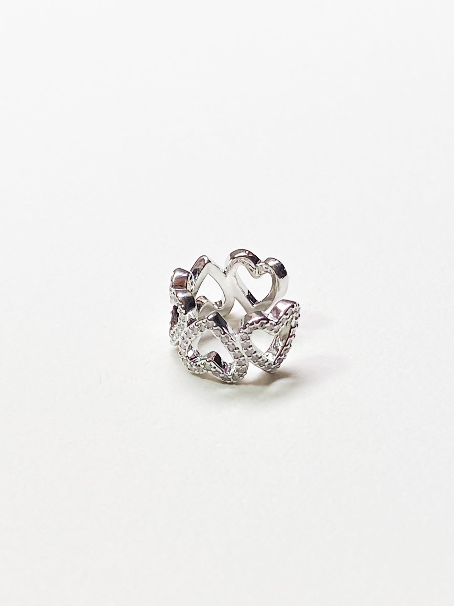 Earcuff Corazones Silueta Microzircon