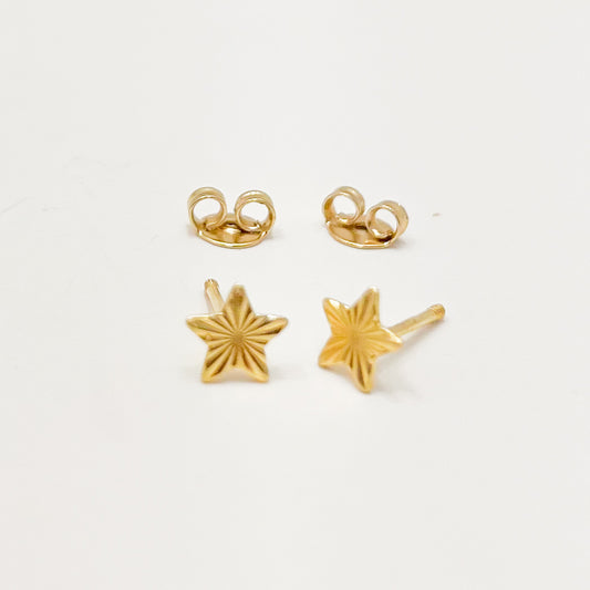 Topo Oro Laminado Estrella Diamantada