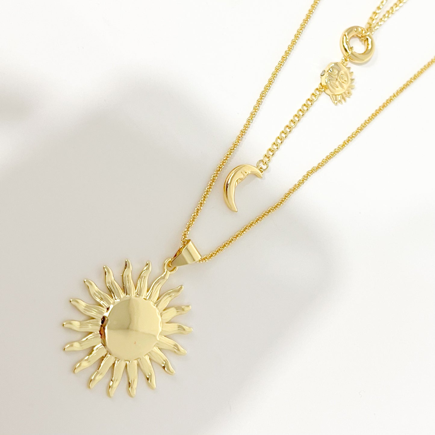 Collar Sol y Luna con Iman