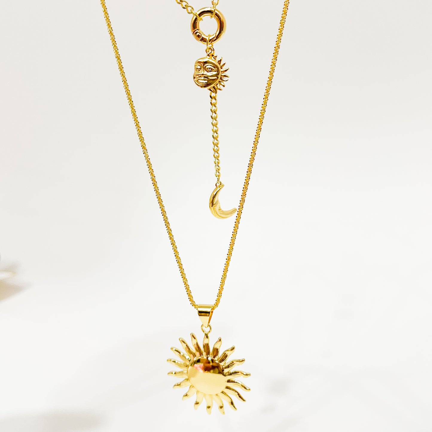 Collar Sol y Luna con Iman