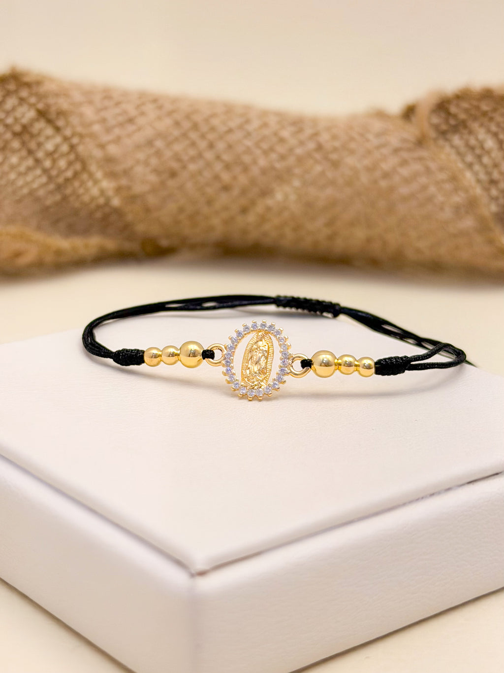 Pulsera Laminado Tejida Virgen Zircones