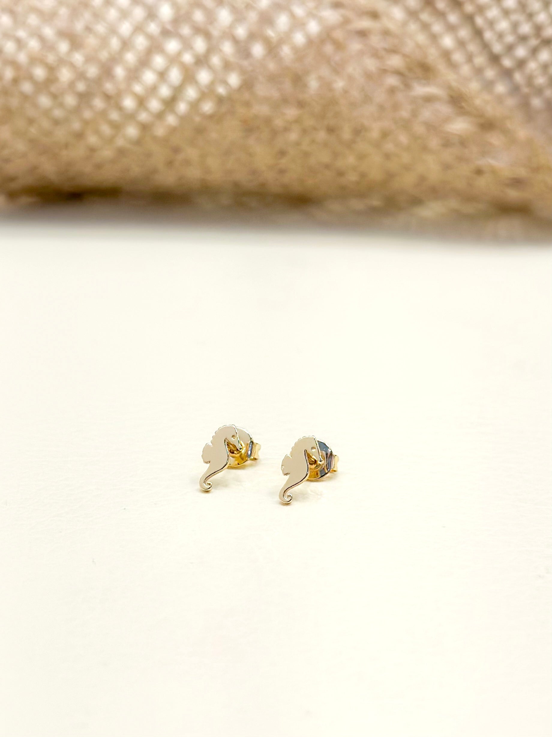 Topo Oro Laminado Caballito De Mar