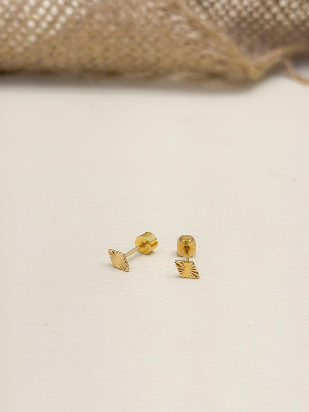 Topo Oro Laminado Rombo Diamantado De Seguridad