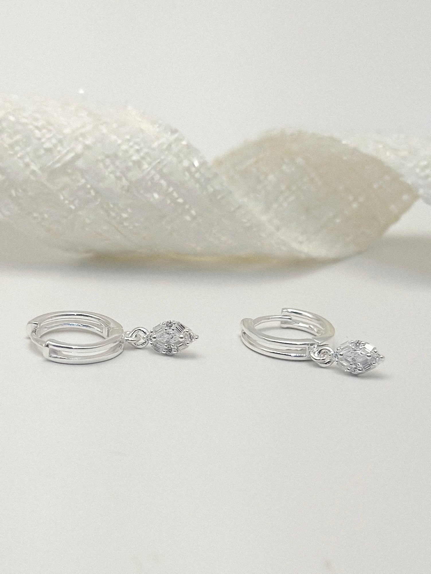 Arete Plata Ley 925 Mini Hoja Baguette