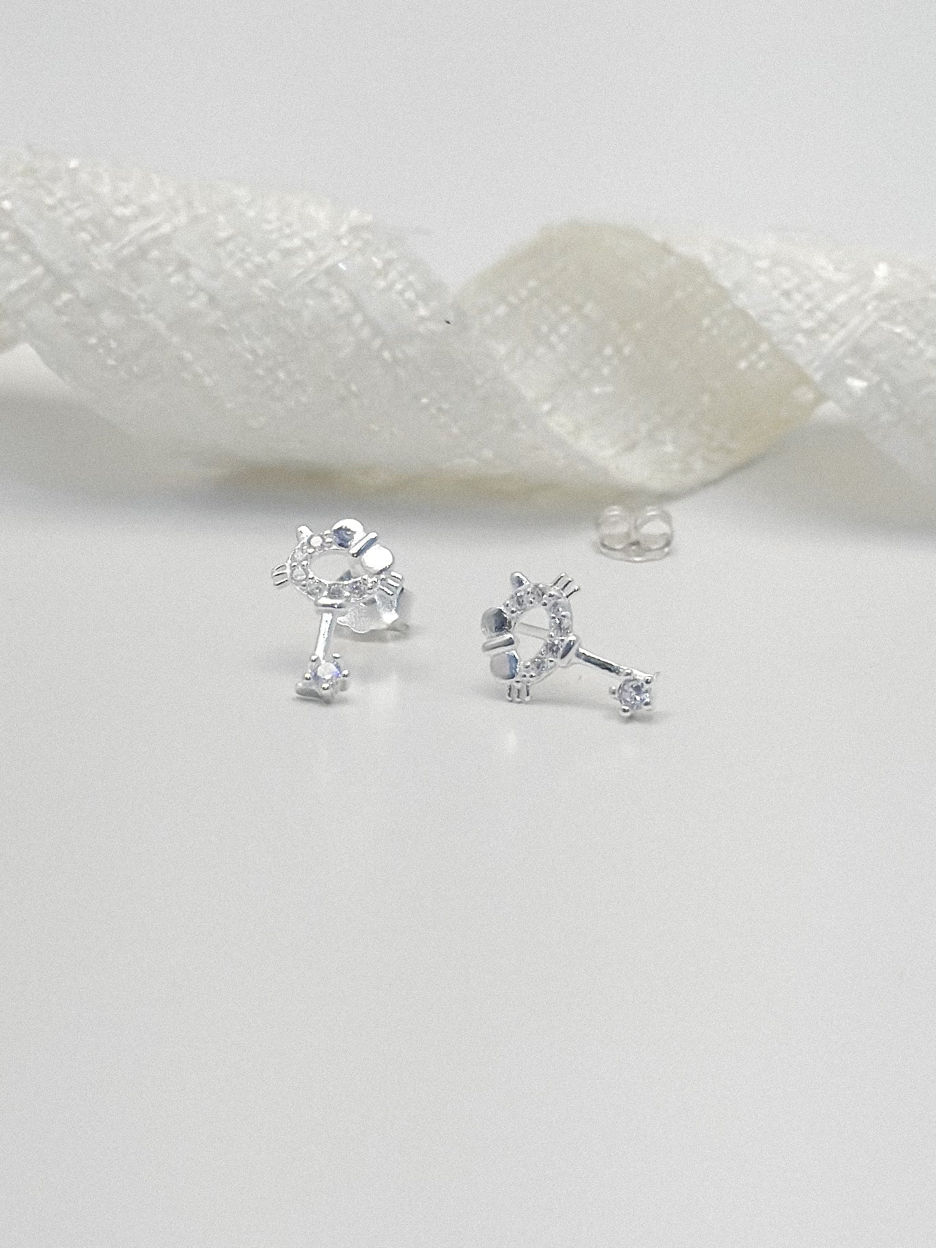 Topo Plata Ley 925 Llave H Kitty