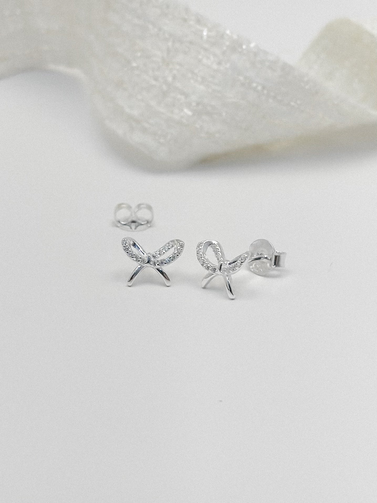 Topo Plata Ley 925 Moño Mediano Microzircones