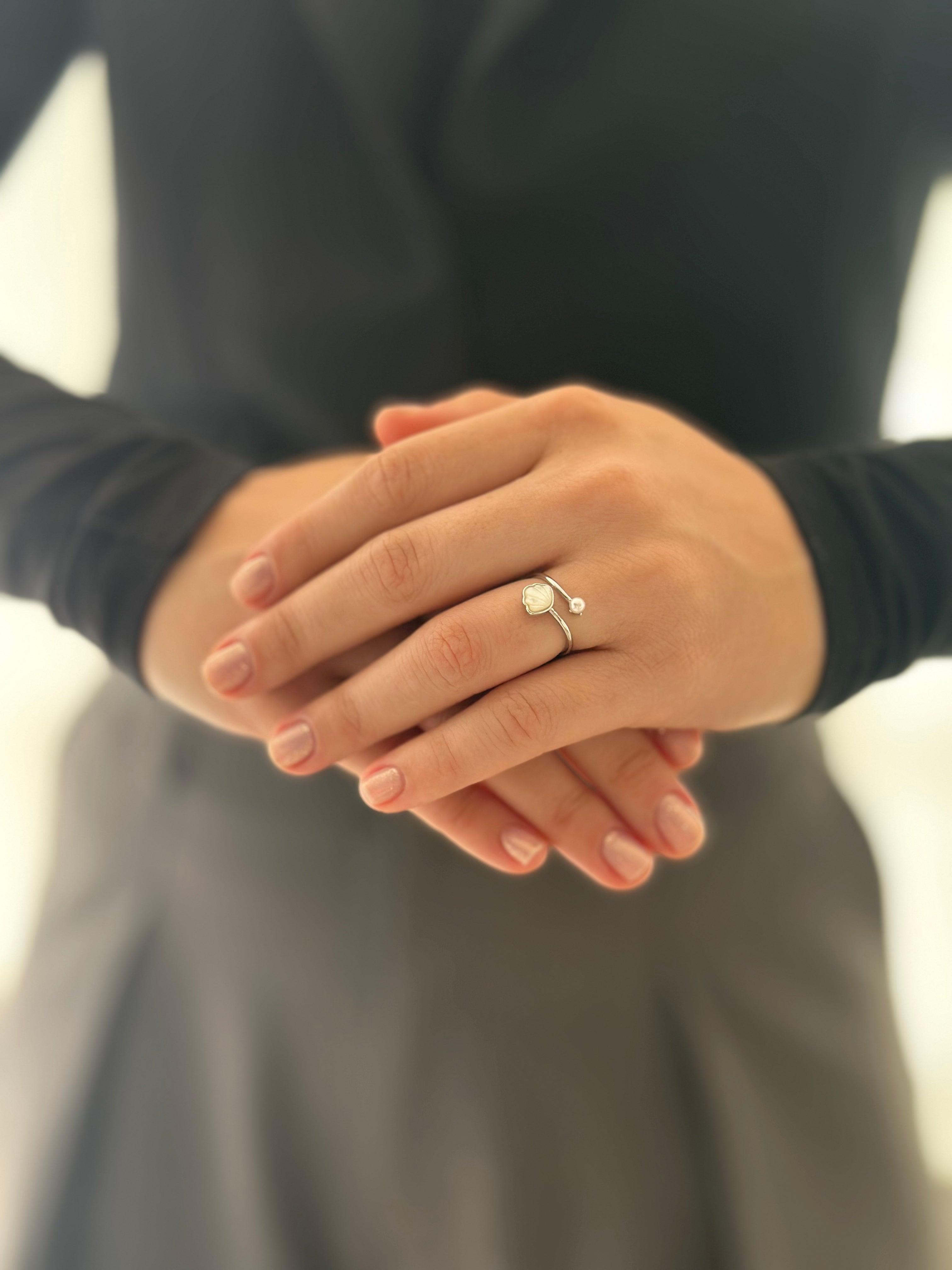 Anillo Concha Nácar P Rodio
