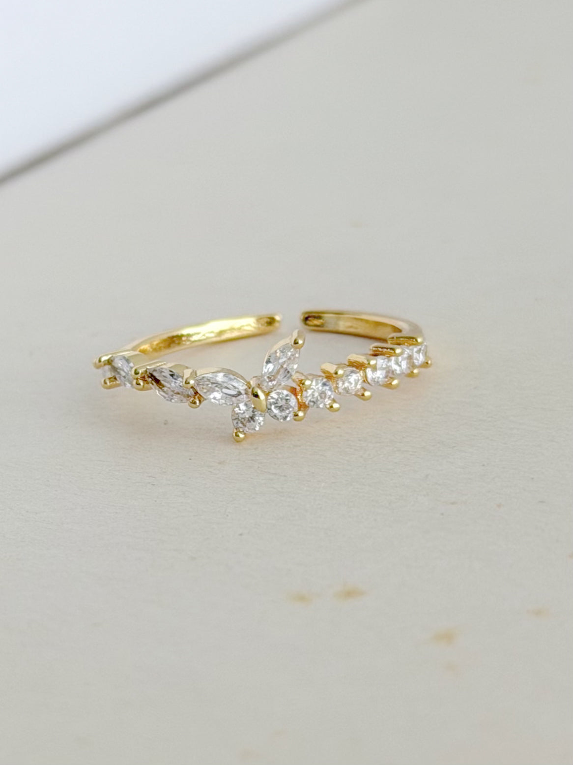 Anillo Microzircones Mariposa