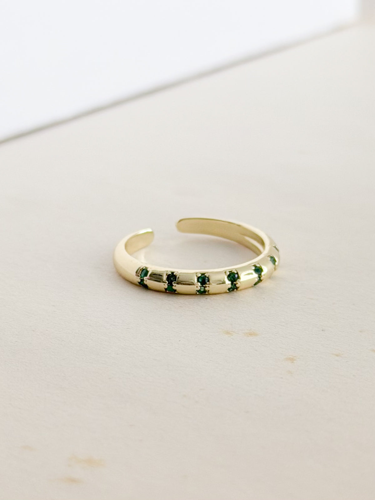 Anillo Zircon Incrustado Cristal