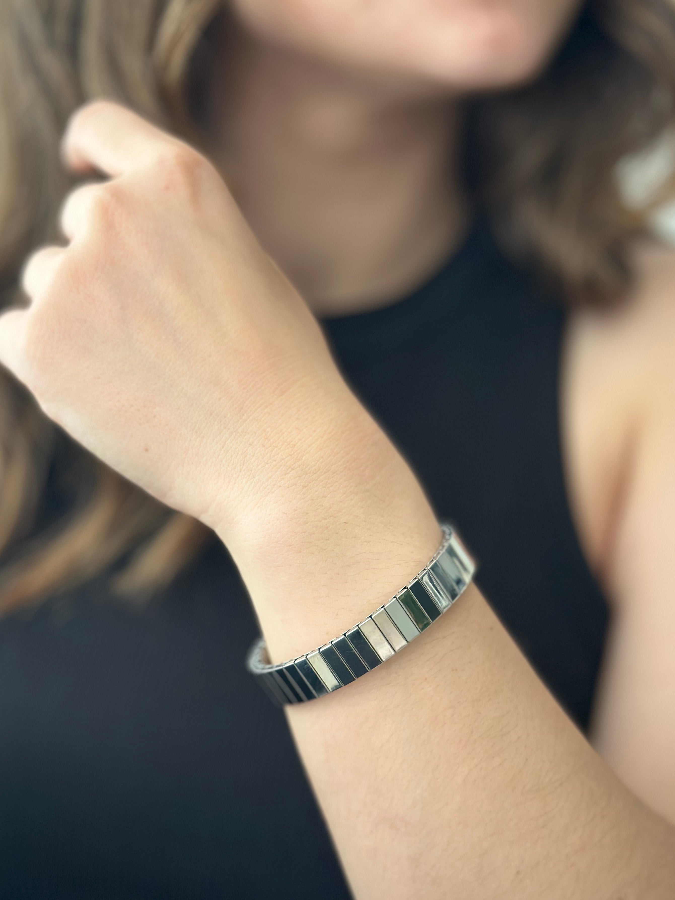 Brazalete Tipo Reloj Plateado