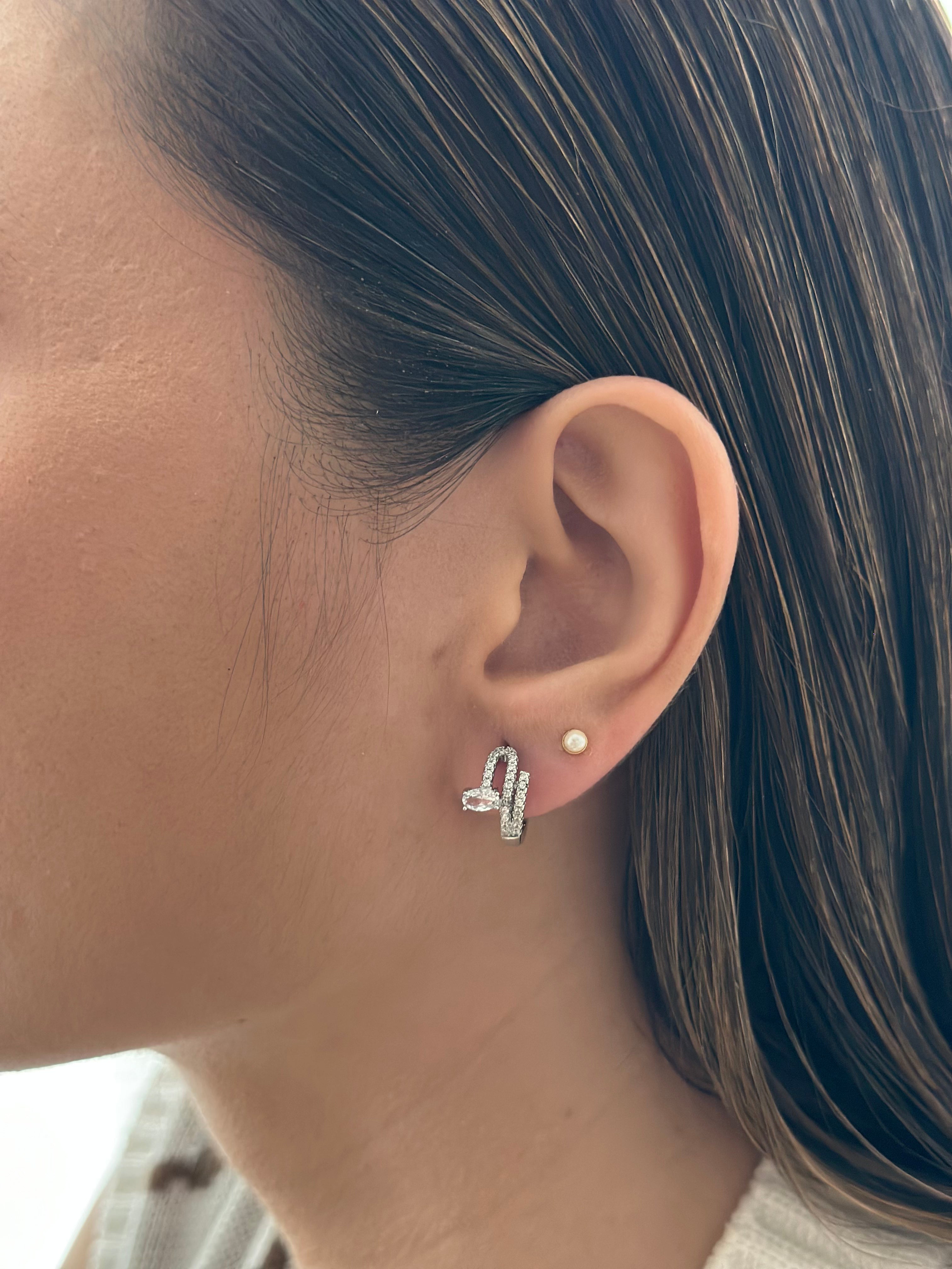 Candonga Pequeña Cartier Microzircón Rodio