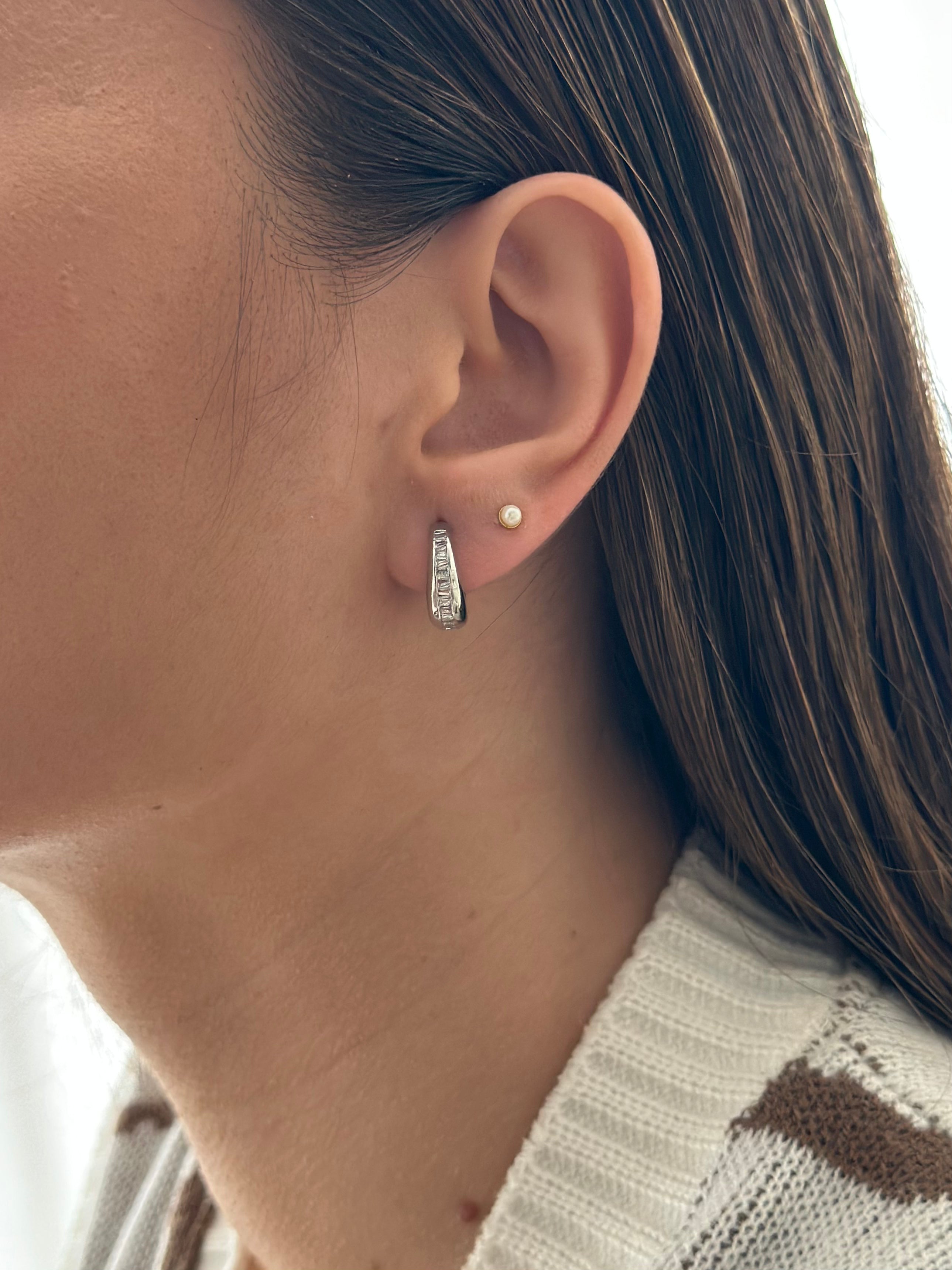 Candonga Canasta Zircones Plateado