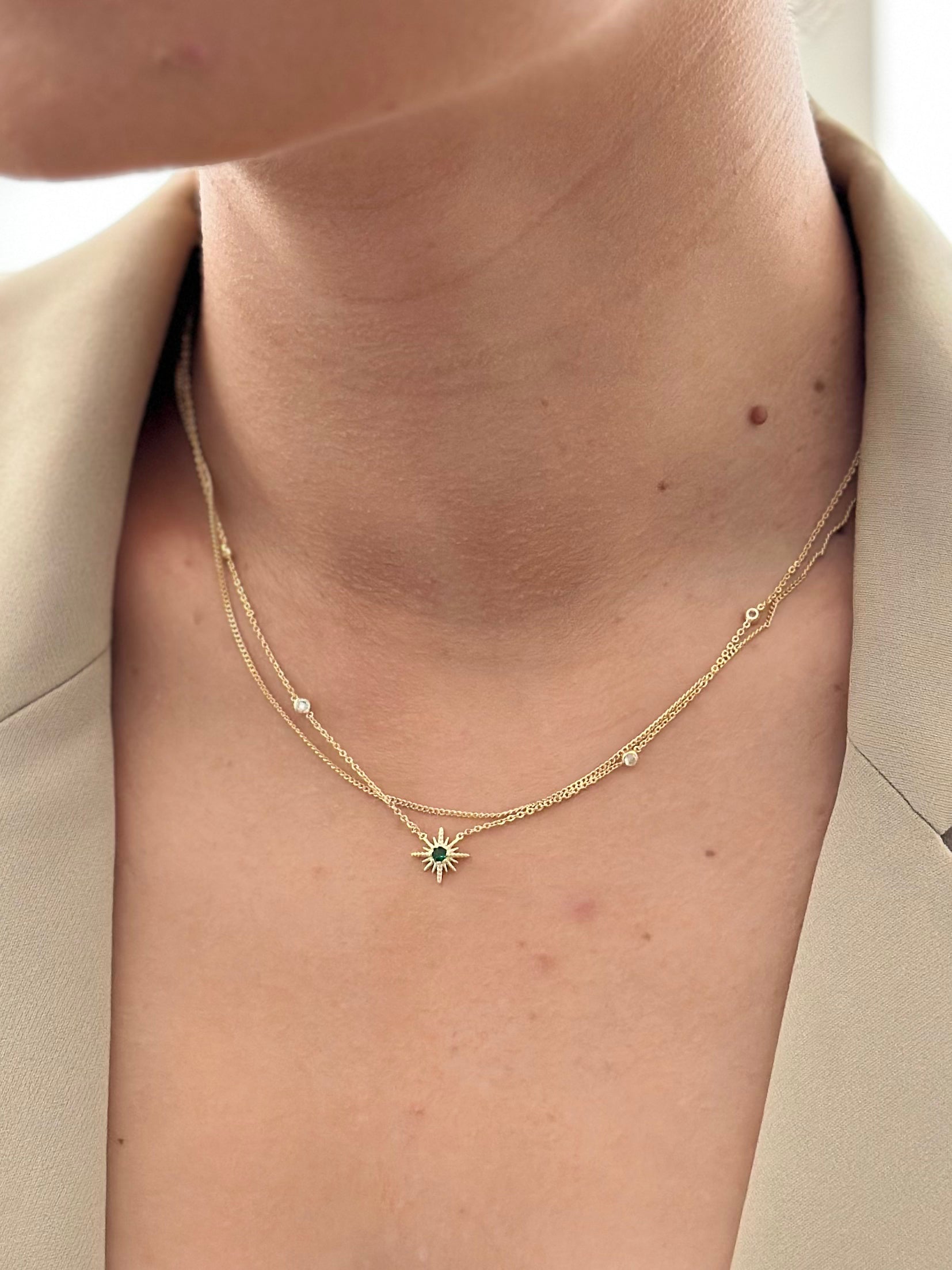 Collar Doble Destello Verde