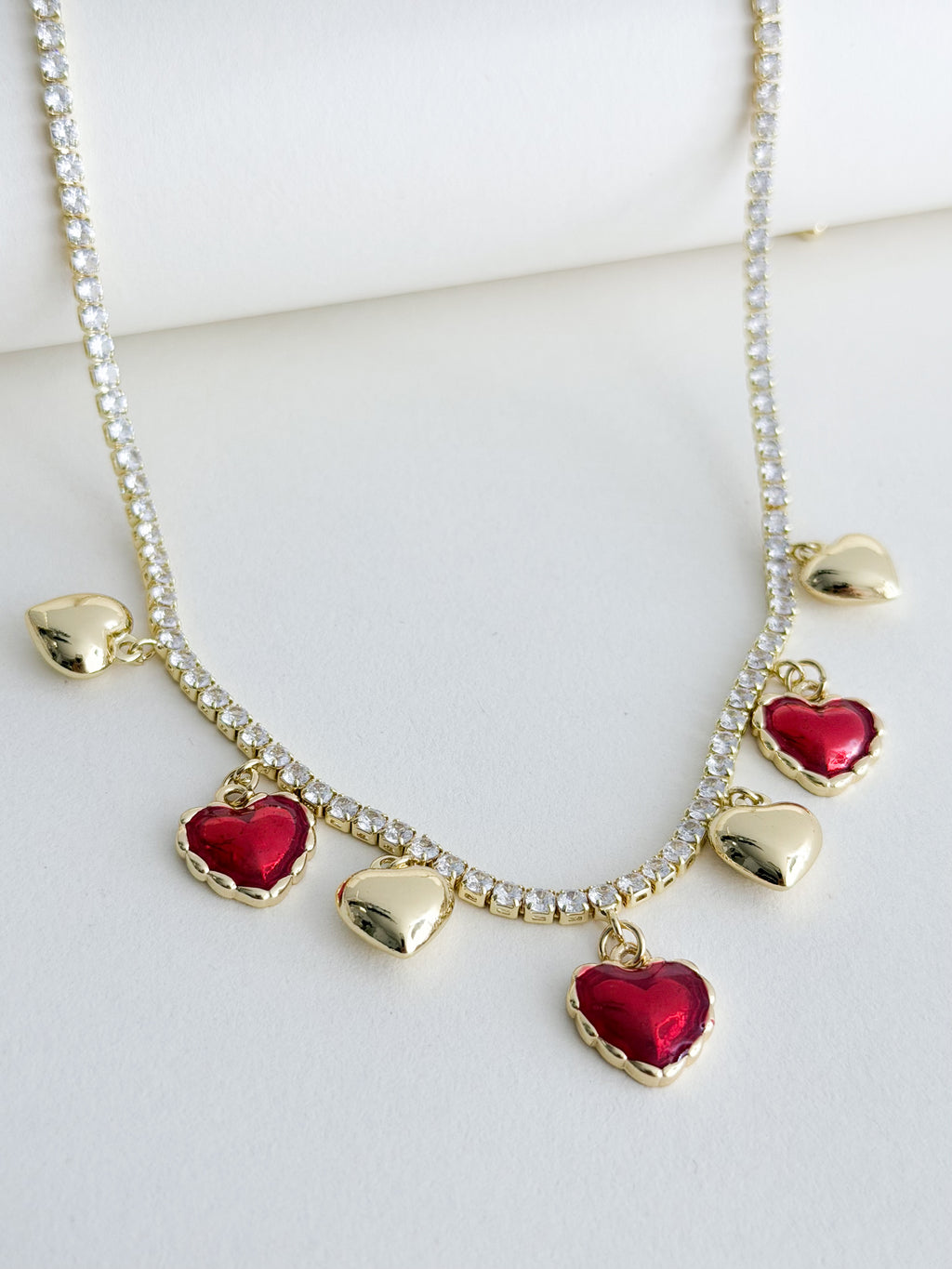 Collar Tipo Tennis Corazones Rojos Rodio