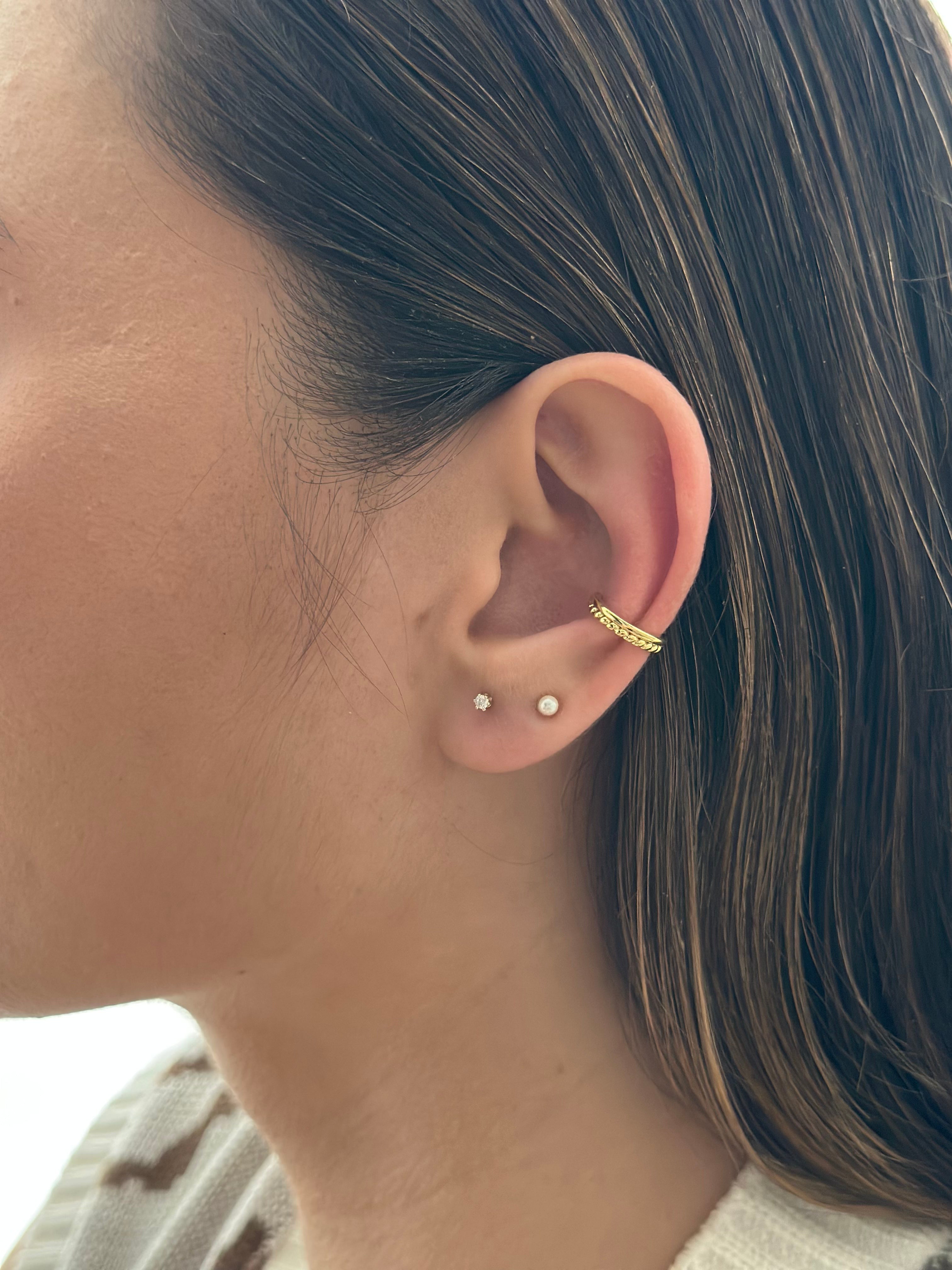 Earcuff Tallado Dorado