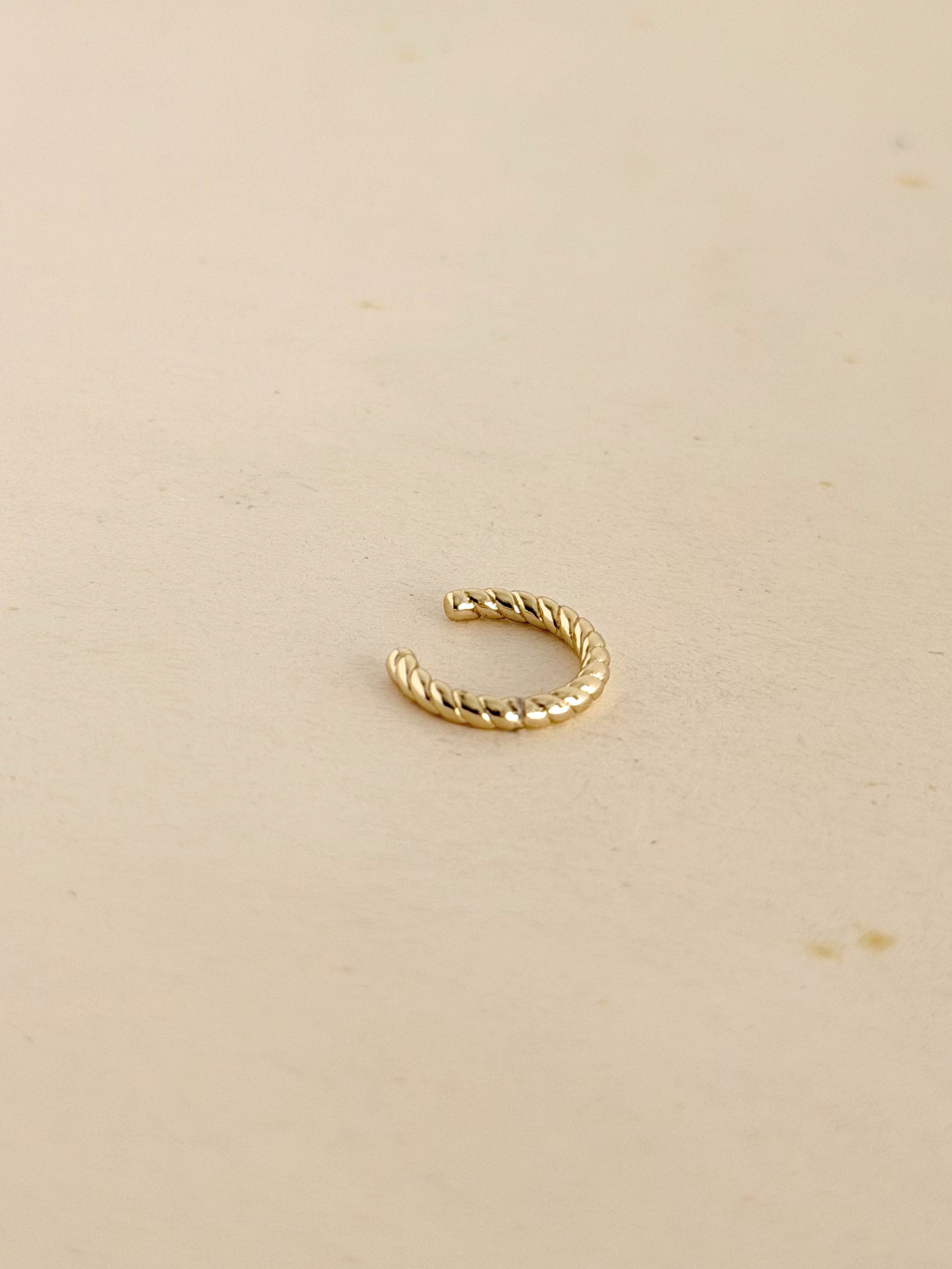 Earcuff Entorchado Rodio