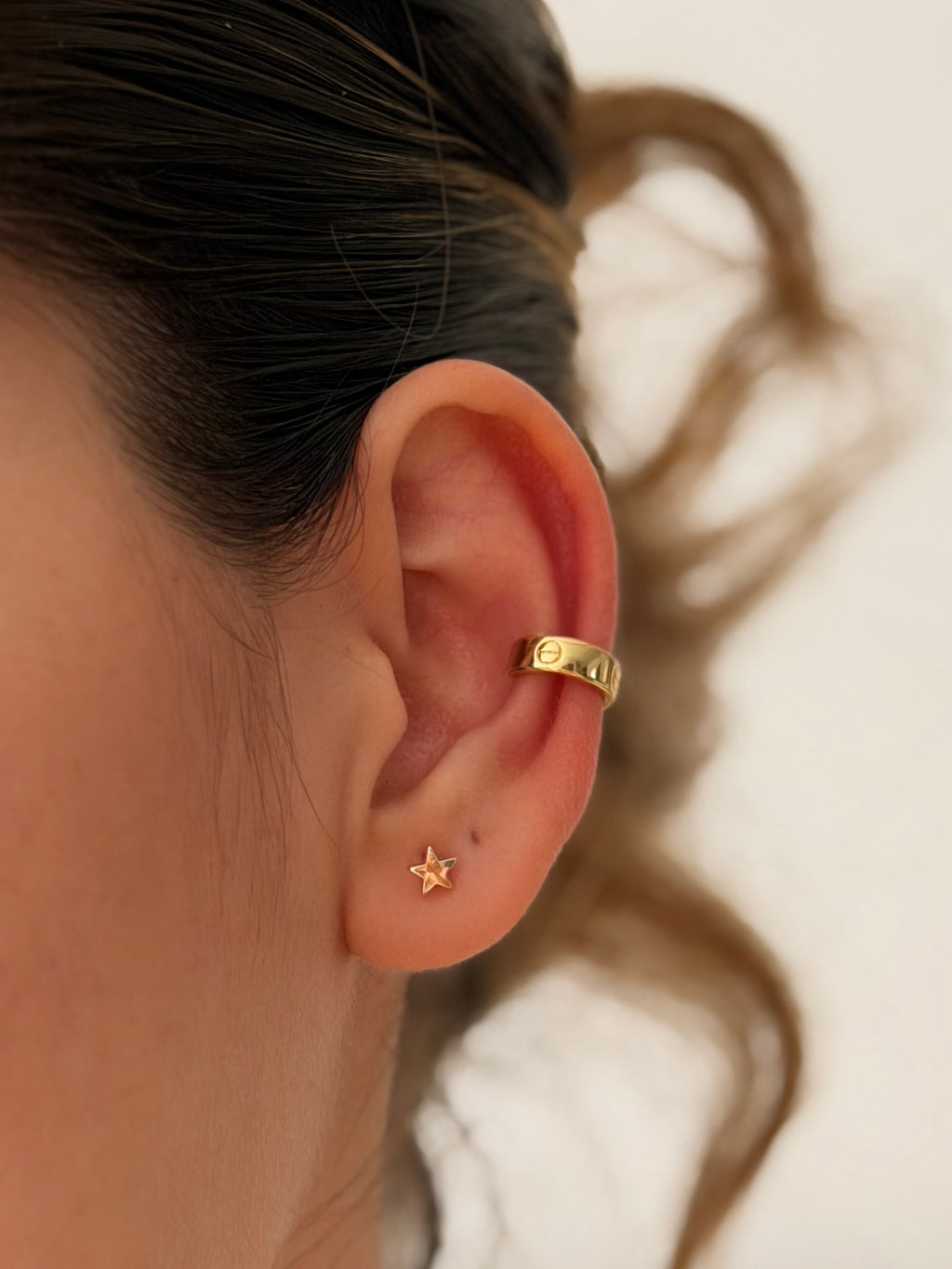 Earcuff Cartier Dorado