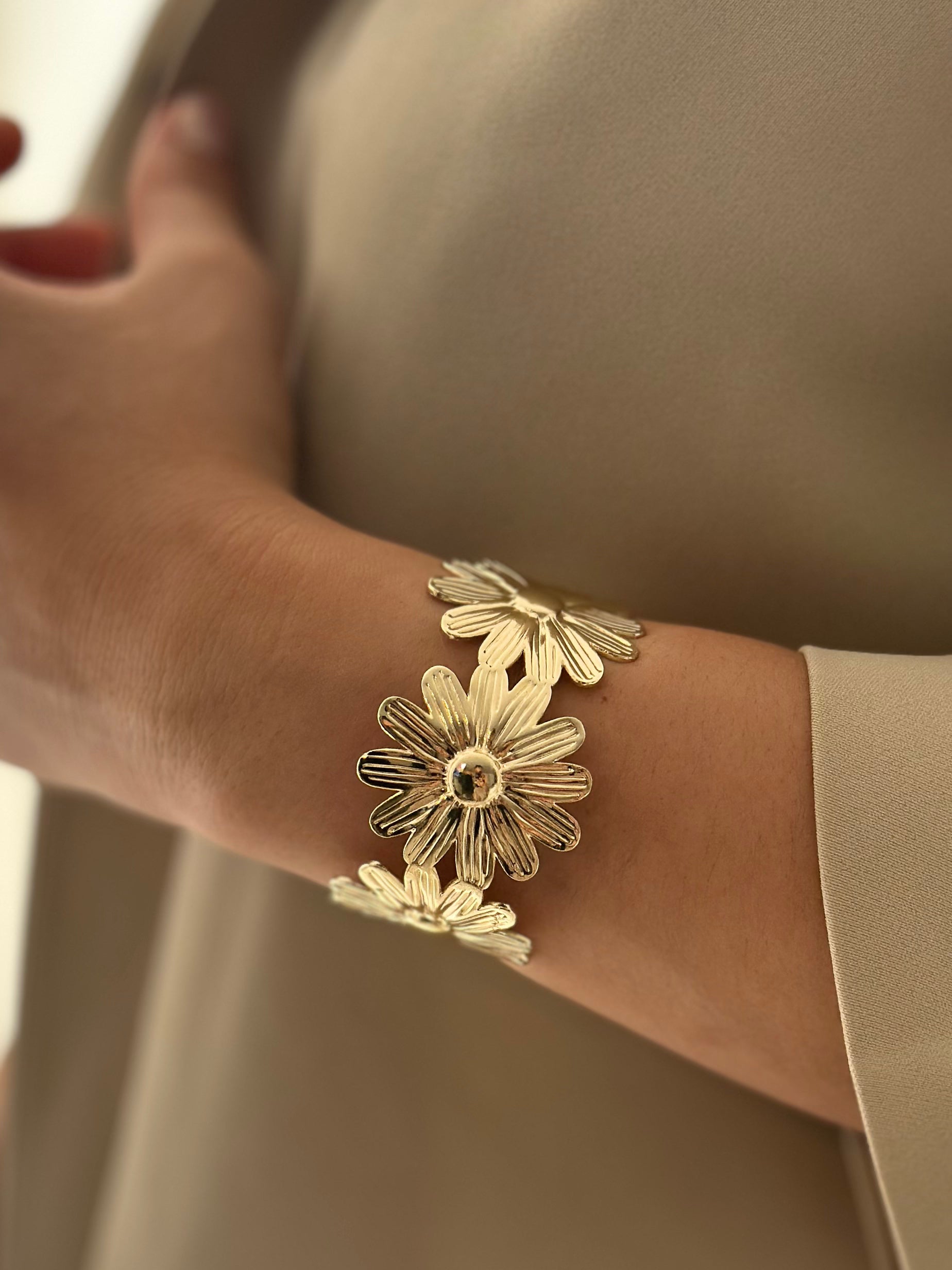 Pulsera Aro Flores Rodio