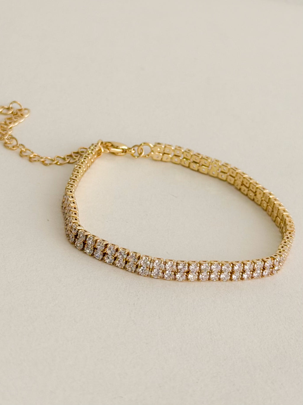 Pulsera Canutillo Corazon Zircones