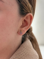 Topo Uvas Microzircon Dorado Rodio