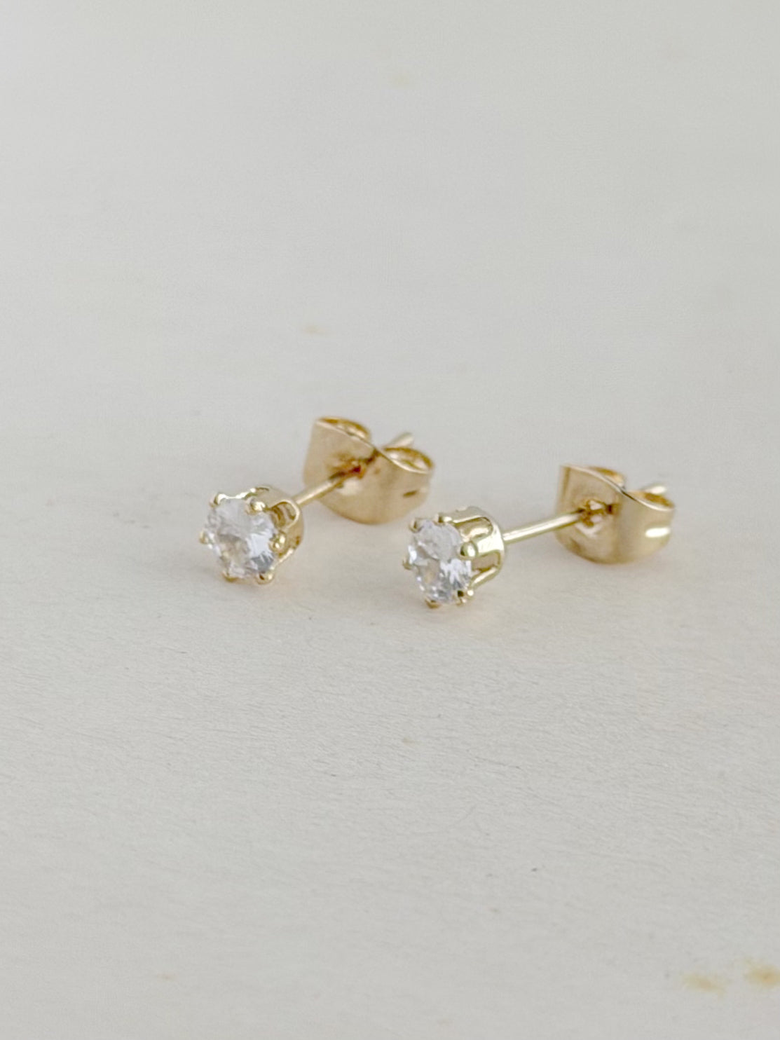 Topo Zircon Redondo #6 Dorado Rodio