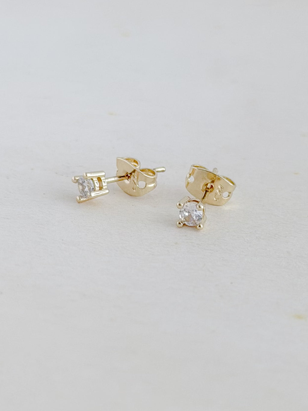 Topo Zircon Cuadrado #3 Dorado Rodio