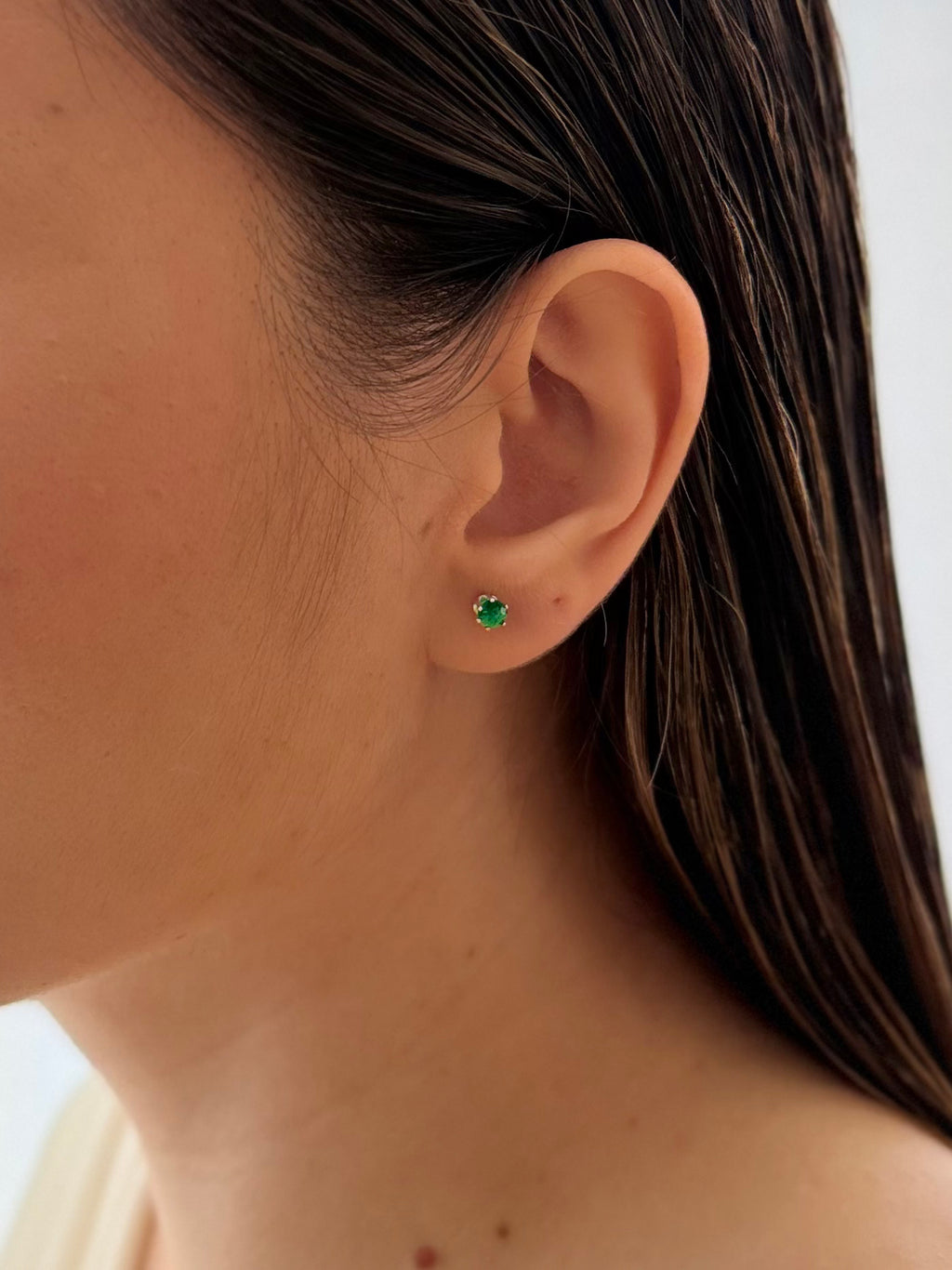 Topo Rodio 4Mm Zircon Esmeralda Baño Plata