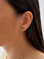 Topo Rodio 4Mm Zircon Esmeralda Baño Plata
